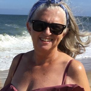 Meet your Posher, Joan